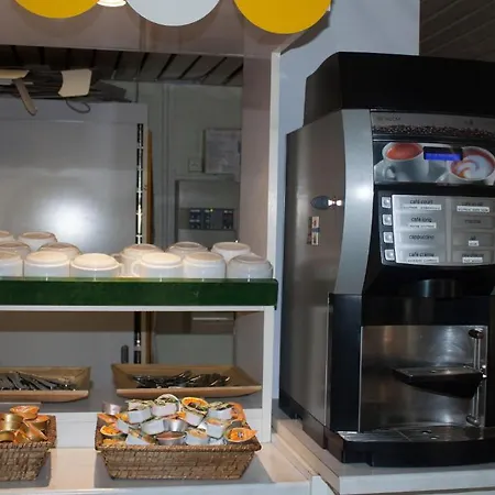 Hotel Ambiance La Queue-en-Brie